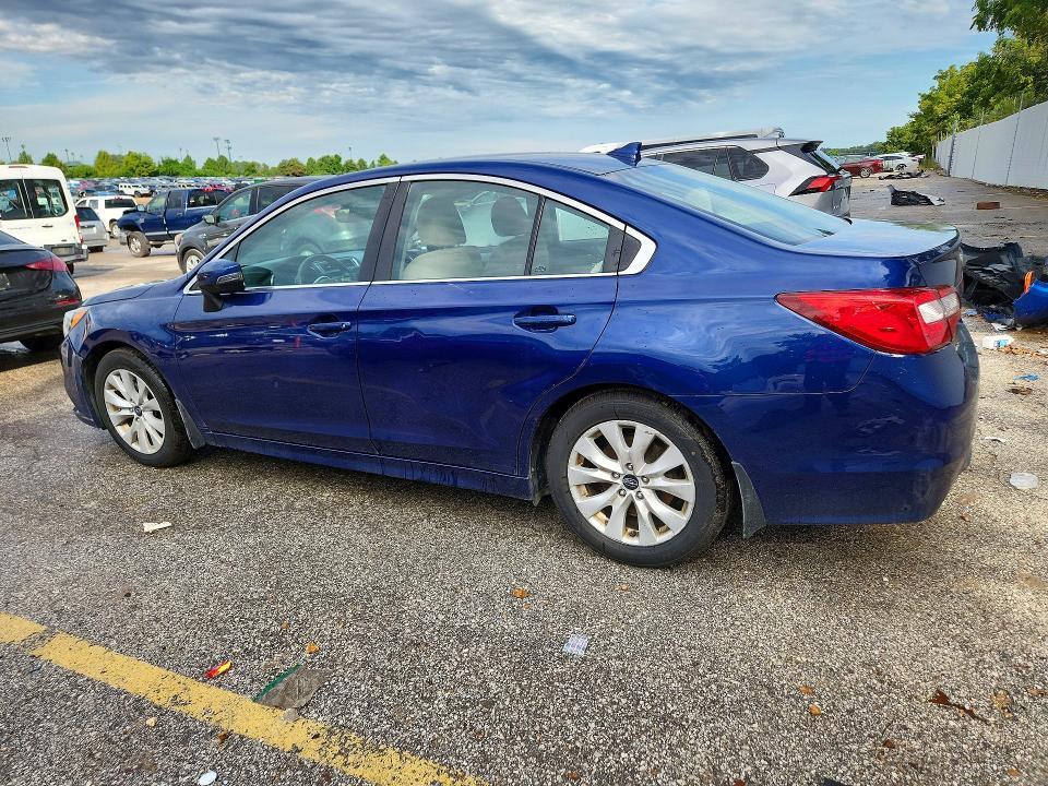 65163786 :رقم المزاد ، 4S3BNAF60H3049804 vin ، 2017 Subaru Legacy مزاد بيع