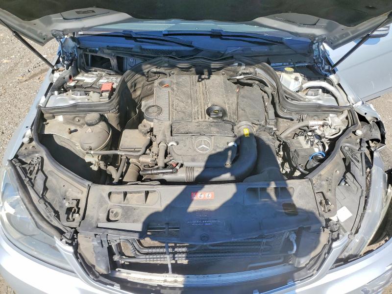 65628066 :رقم المزاد ، WDDGF4HB0ER320924 vin ، 2014 Mercedes-benz C مزاد بيع