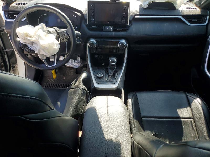 Продаж на аукціоні авто 2021 Toyota Rav4, vin: 2T3E6RFV1MW017483, номер лоту: 63665656