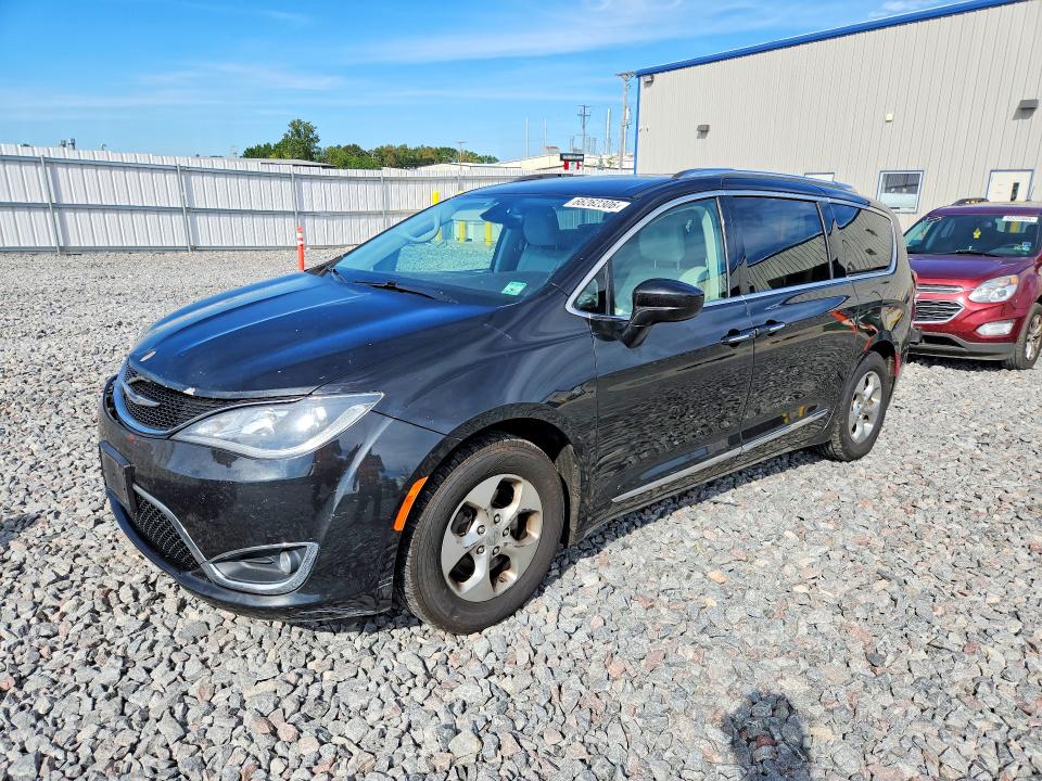 Auction sale of the 2017 Chrysler Pacifica, vin: 2C4RC1EGXHR656248, lot number: 66262306