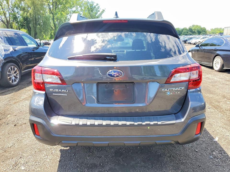 2018 Subaru Outback მანქანა იყიდება აუქციონზე, vin: 4S4BSAHC9J3327323, აუქციონის ნომერი: 63463776