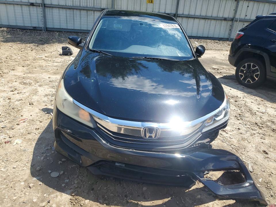 Продаж на аукціоні авто 2016 Honda Accord, vin: 1HGCR2F38GA016033, номер лоту: 63947816