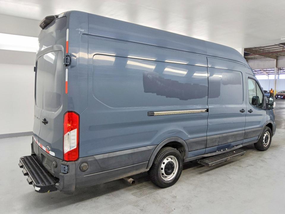 2020 Ford Transit მანქანა იყიდება აუქციონზე, vin: 1FTBR3X89LKB04152, აუქციონის ნომერი: 62543546