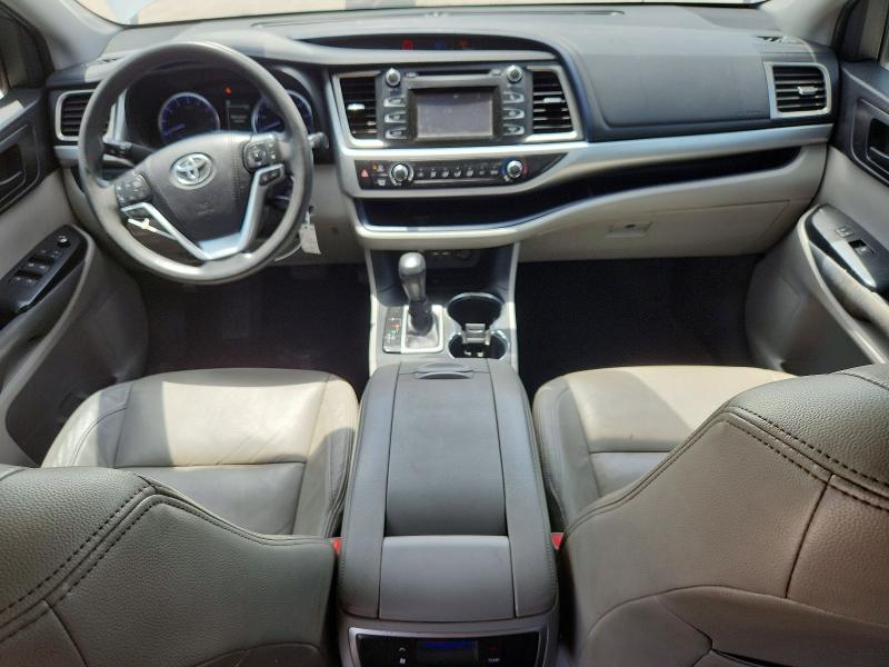 2019 Toyota Highlander მანქანა იყიდება აუქციონზე, vin: 5TDZARFH7KS054577, აუქციონის ნომერი: 63480726