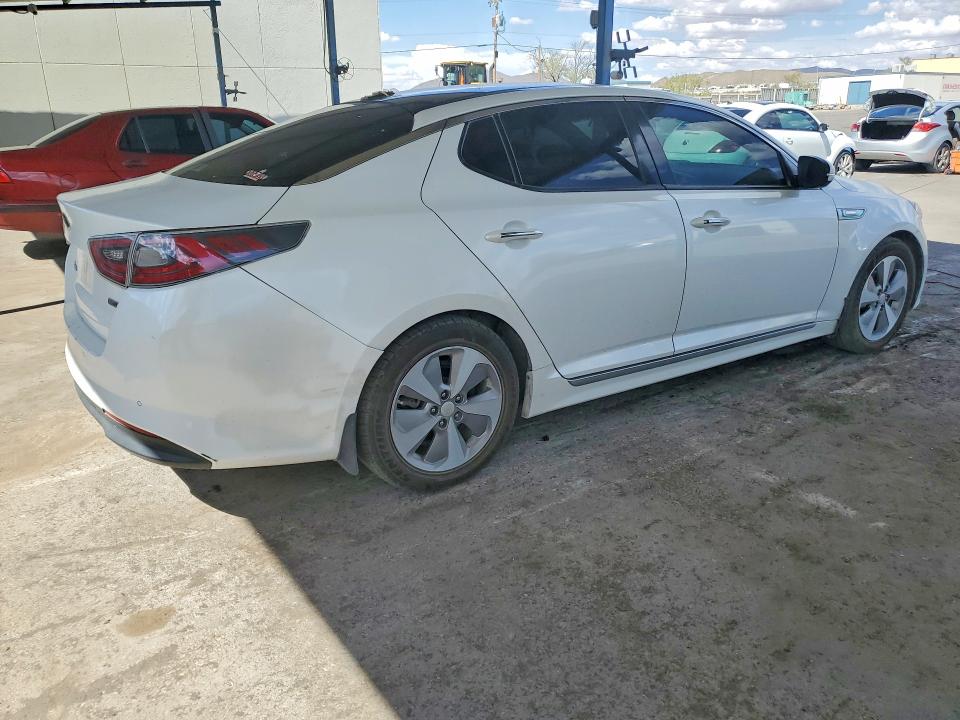 Продажа на аукционе авто 2016 Kia Optima, vin: KNAGN4AD6G5098387, номер лота: 64998686