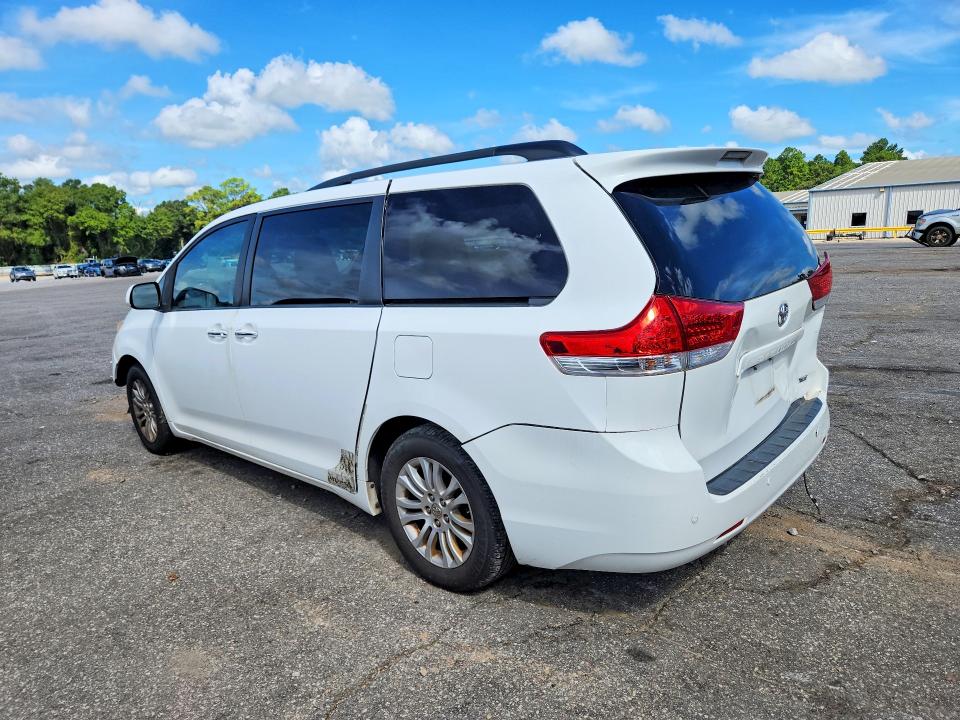 2011 Toyota Sienna მანქანა იყიდება აუქციონზე, vin: 5TDYK3DC9BS096391, აუქციონის ნომერი: 66367656