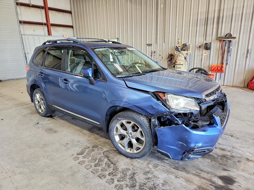 Продажа на аукционе авто 2017 Subaru Forester, vin: JF2SJAWC7HH811385, номер лота: 66227186