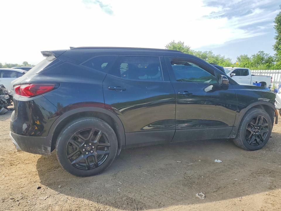 65469806 :رقم المزاد ، 3GNKBHRSXMS539950 vin ، 2021 Chevrolet Blazer مزاد بيع