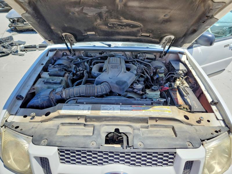 64420296 :رقم المزاد ، 1FMYU60E41UA89714 vin ، 2001 Ford Explorer مزاد بيع