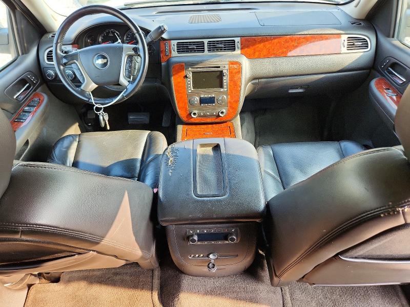 Продажа на аукционе авто 2009 Chevrolet Suburban, vin: 1GNFK36339R234561, номер лота: 64102886