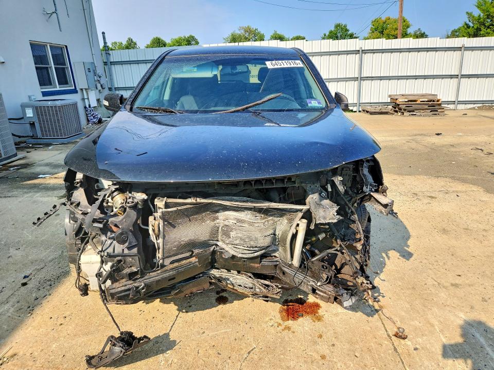 2013 Kia Sorento მანქანა იყიდება აუქციონზე, vin: 5XYKT3A19DG415004, აუქციონის ნომერი: 64511916
