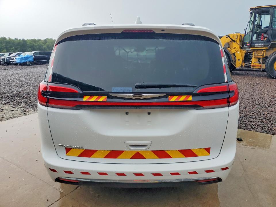 62025706 :رقم المزاد ، 2C4RC1BG6NR218231 vin ، 2022 Chrysler Pacifica مزاد بيع