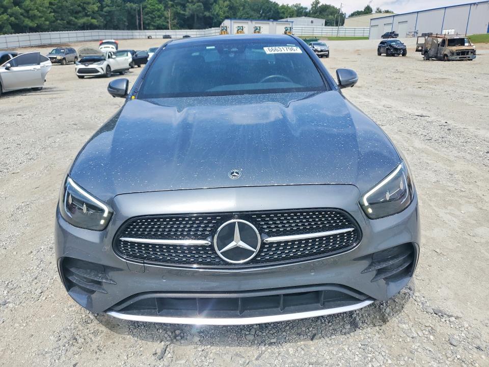 66631796 :رقم المزاد ، W1KZF5KB0MA999405 vin ، 2021 Mercedes-benz E مزاد بيع