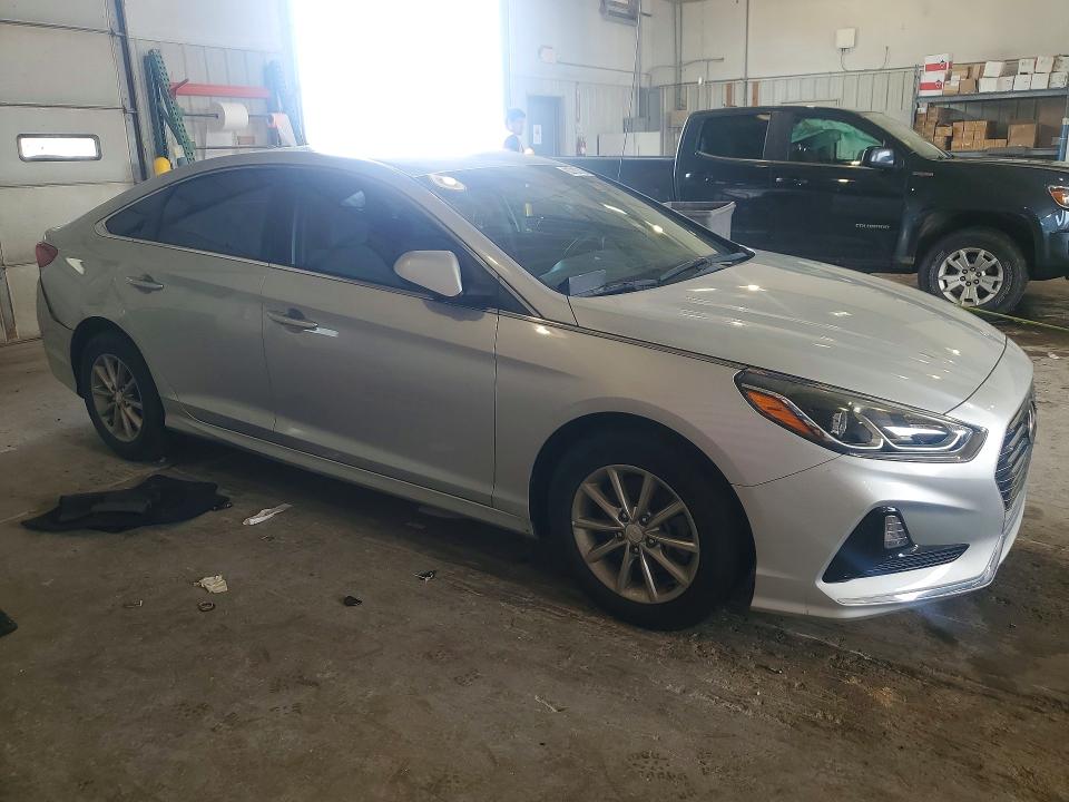 2019 Hyundai Sonata მანქანა იყიდება აუქციონზე, vin: 5NPE24AF2KH796332, აუქციონის ნომერი: 63705706