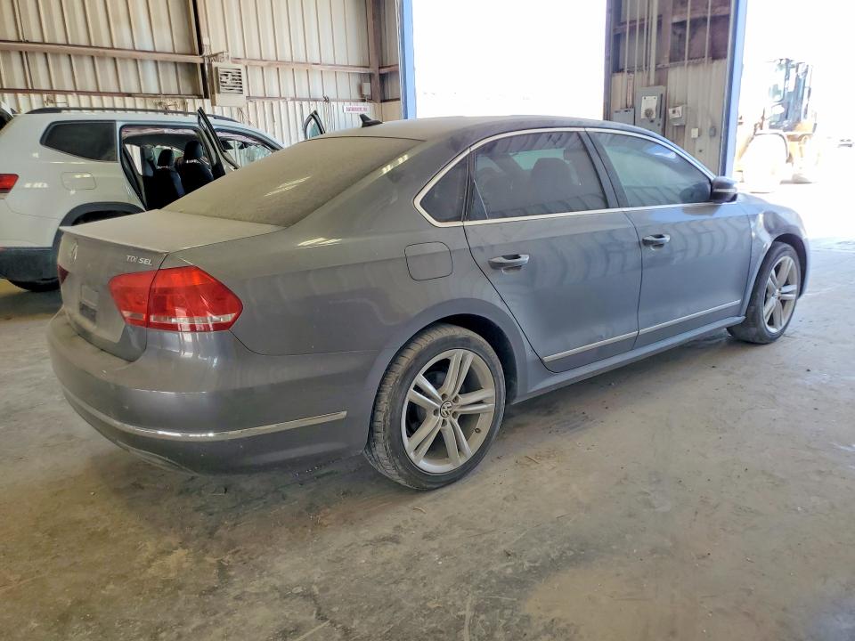 2014 Volkswagen Passat მანქანა იყიდება აუქციონზე, vin: 1VWCN7A34EC045378, აუქციონის ნომერი: 66844896