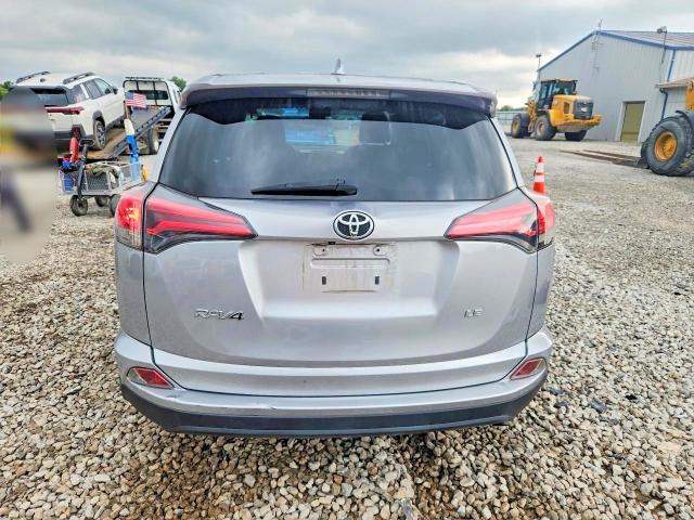 2018 Toyota Rav4 მანქანა იყიდება აუქციონზე, vin: JTMZFREV0JJ162303, აუქციონის ნომერი: 64580906