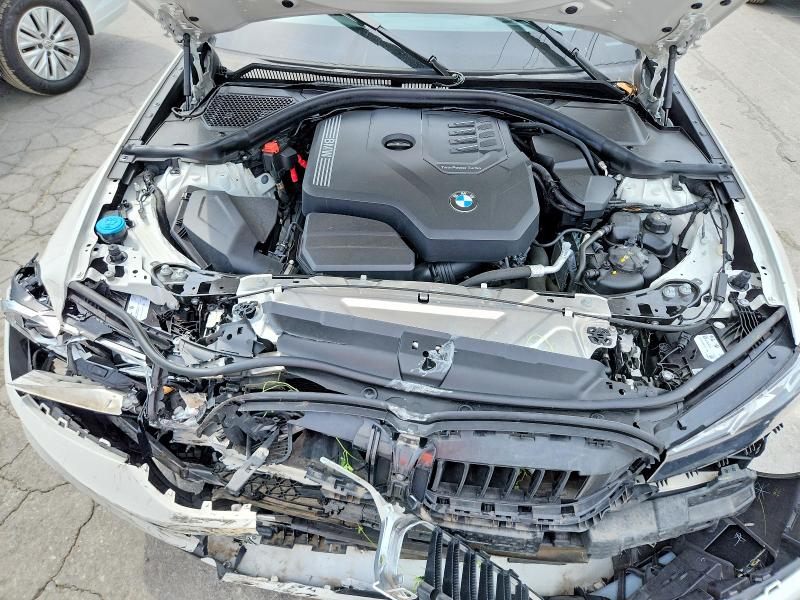65143106 :رقم المزاد ، 3MW69FF02R8E31272 vin ، 2024 Bmw 330i مزاد بيع