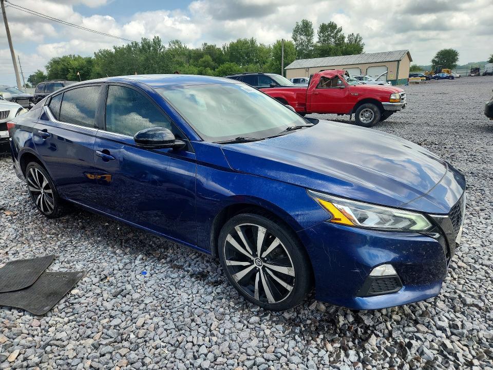 Продаж на аукціоні авто 2019 Nissan Altima, vin: 1N4BL4CW8KC183582, номер лоту: 63872396