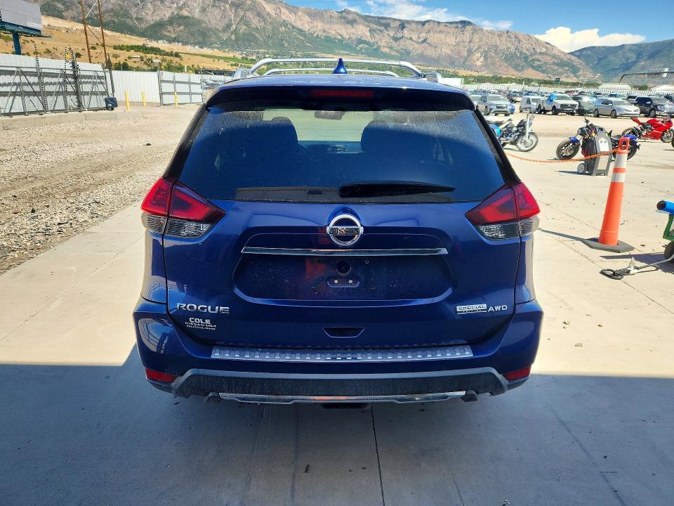 65930726 :رقم المزاد ، KNMAT2MV1LP500113 vin ، 2020 Nissan Rogue مزاد بيع
