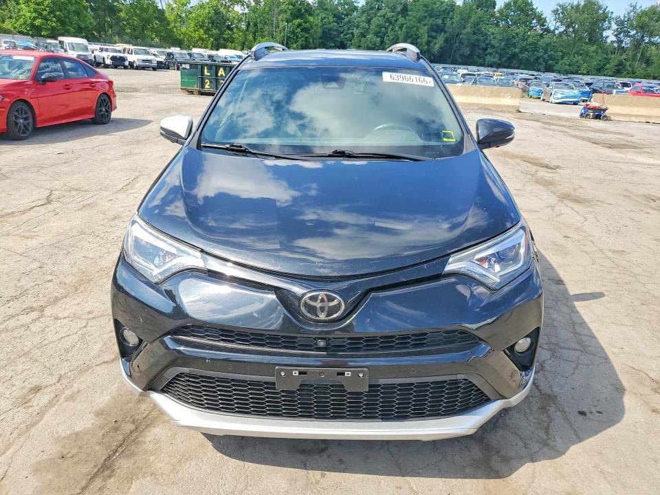 63966166 :رقم المزاد ، JTMJFREV0GJ077192 vin ، 2016 Toyota Rav4 مزاد بيع