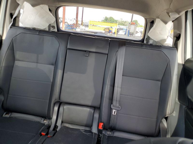 63805436 :رقم المزاد ، 3VV3B7AX2LM068363 vin ، 2020 Volkswagen Tiguan مزاد بيع