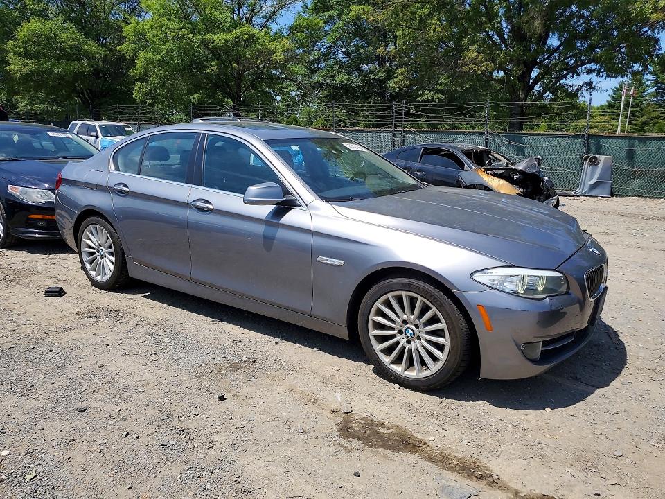 63567146 :رقم المزاد ، WBAFU7C50DDU74847 vin ، 2013 Bmw 535 مزاد بيع