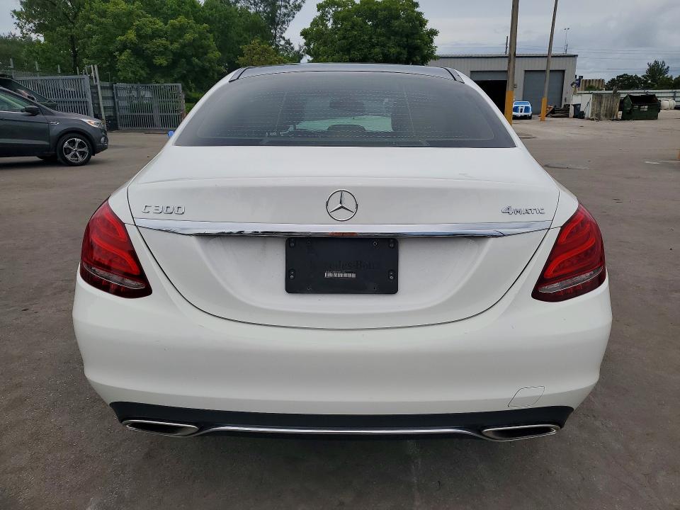 2018 Mercedes-benz C მანქანა იყიდება აუქციონზე, vin: WDDWF4KB9JR323495, აუქციონის ნომერი: 63810766