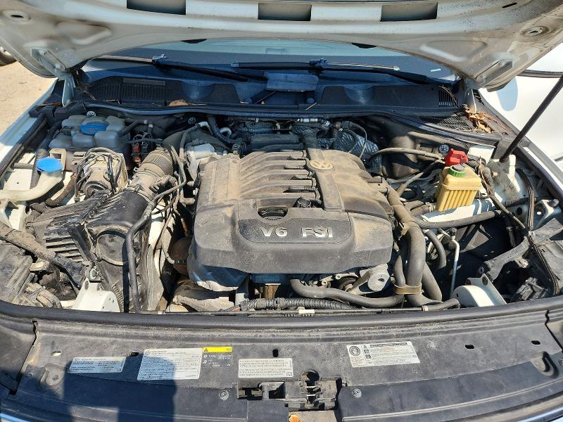 64680076 :رقم المزاد ، WVGEF9BP3GD006425 vin ، 2016 Volkswagen Touareg مزاد بيع