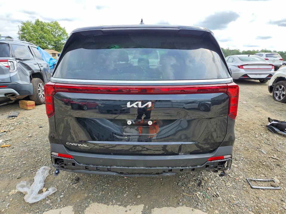 65842096 :رقم المزاد ، KNDNB5K37T6611617 vin ، 2026 Kia Carnival مزاد بيع