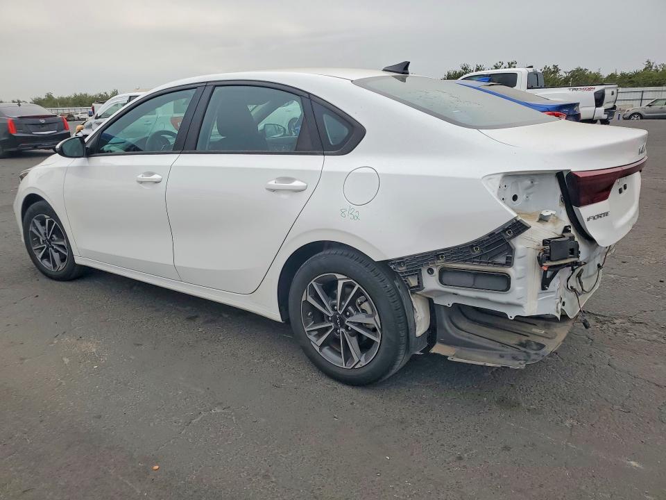 2024 Kia Forte მანქანა იყიდება აუქციონზე, vin: 3KPF24AD9RE701539, აუქციონის ნომერი: 66745106
