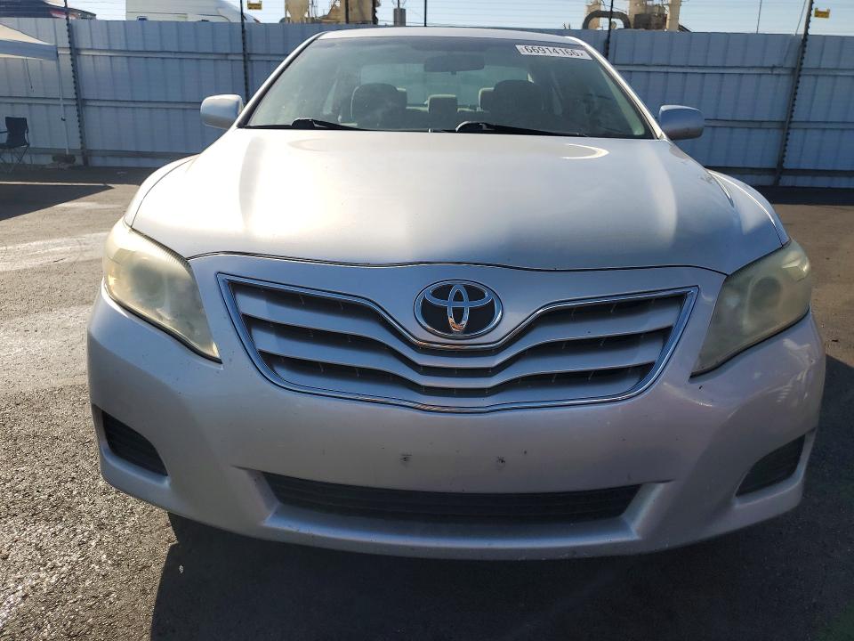 66914166 :رقم المزاد ، 4T1BF3EK1AU052438 vin ، 2010 Toyota Camry مزاد بيع