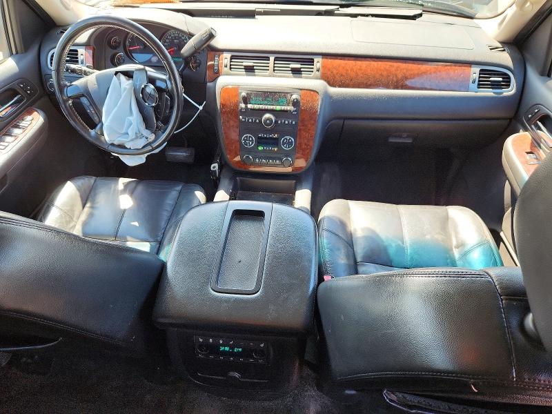 63430706 :رقم المزاد ، 1GNFK13028R145884 vin ، 2008 Chevrolet Tahoe مزاد بيع