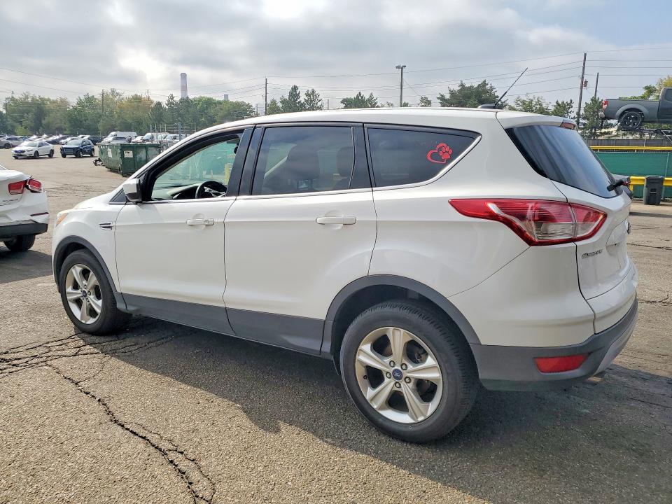 63871226 :رقم المزاد ، 1FMCU0GX8EUD51416 vin ، 2014 Ford Escape مزاد بيع