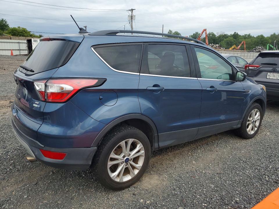 Продаж на аукціоні авто 2018 Ford Escape, vin: 1FMCU9GD9JUB33232, номер лоту: 63790966