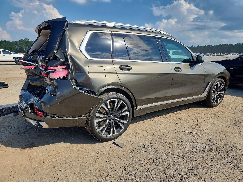 Продажа на аукционе авто 2026 Bmw X7, vin: 5UX23EM06T9288144, номер лота: 64569876