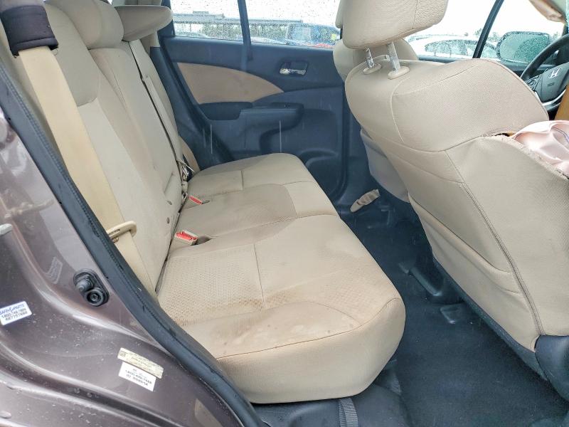 63810946 :رقم المزاد ، 2HKRM3H54FH503247 vin ، 2015 Honda Cr-v مزاد بيع