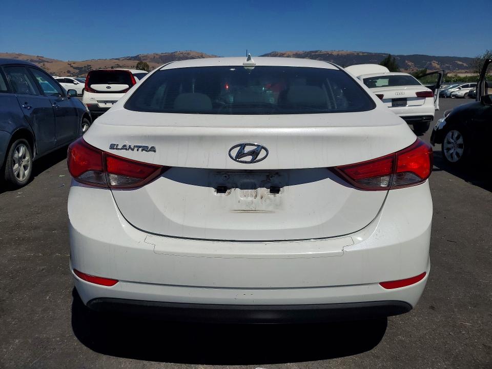 Продаж на аукціоні авто 2016 Hyundai Elantra, vin: 5NPDH4AE8GH661543, номер лоту: 66836846