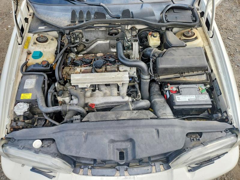 64276326 :رقم المزاد ، YV1NC56D4YJ006811 vin ، 2000 Volvo C70 مزاد بيع