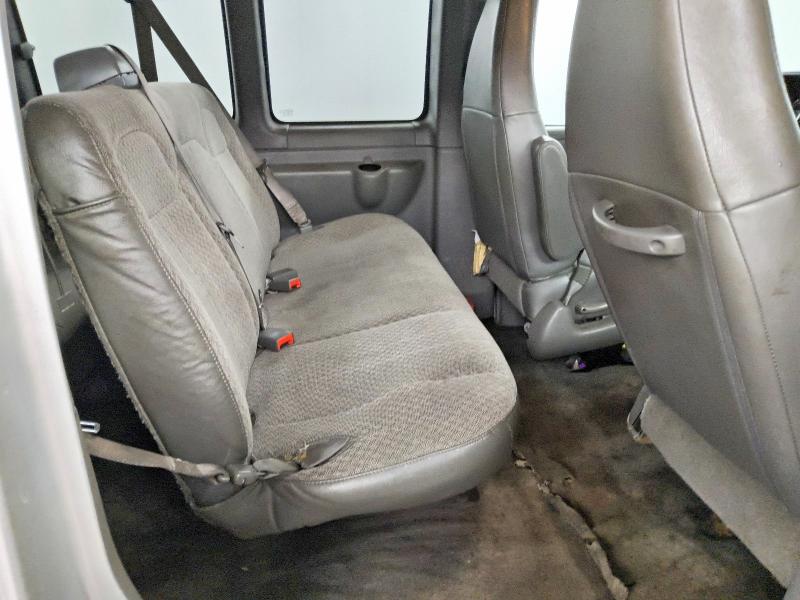 2018 Chevrolet Express G2500 მანქანა იყიდება აუქციონზე, vin: 1GAWGFFP6J1335569, აუქციონის ნომერი: 64044626