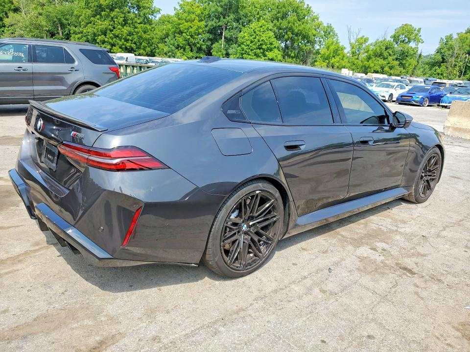 68791556 :رقم المزاد ، WBS83FK04TCV11572 vin ، 2026 Bmw M5 مزاد بيع