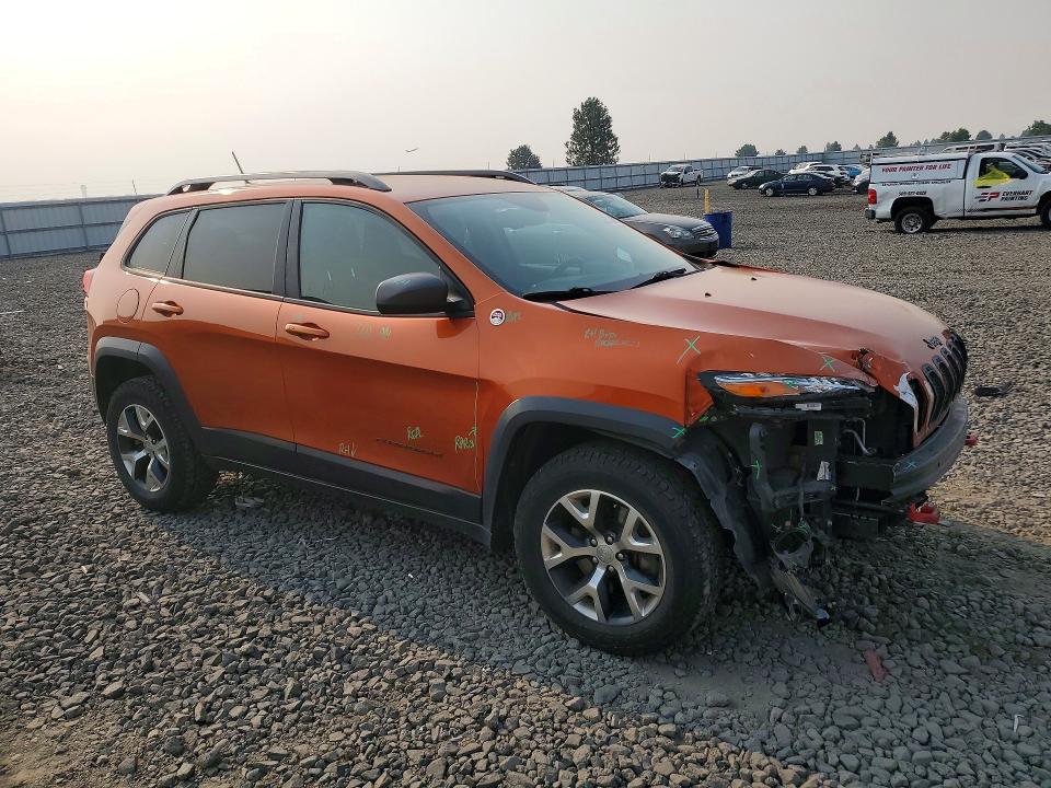 Продажа на аукционе авто 2015 Jeep Cherokee, vin: 1C4PJMBB3FW513413, номер лота: 63304626