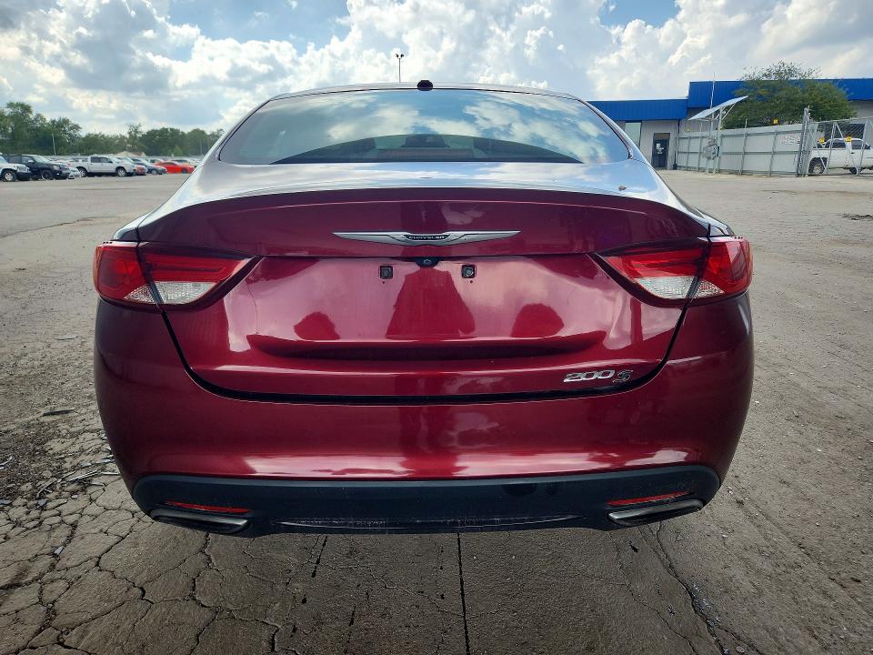 65843166 :رقم المزاد ، 1C3CCCBB6FN531479 vin ، 2015 Chrysler 200 مزاد بيع