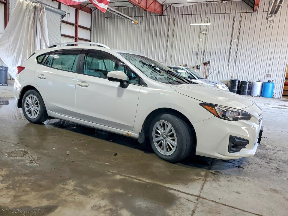 63749076 :رقم المزاد ، 4S3GTAB69J3735993 vin ، 2018 Subaru Impreza مزاد بيع