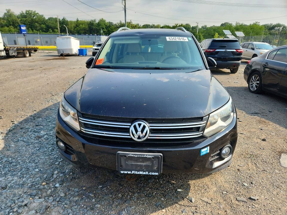 Продажа на аукционе авто 2013 Volkswagen Tiguan, vin: WVGBV7AX5DW556916, номер лота: 63421016