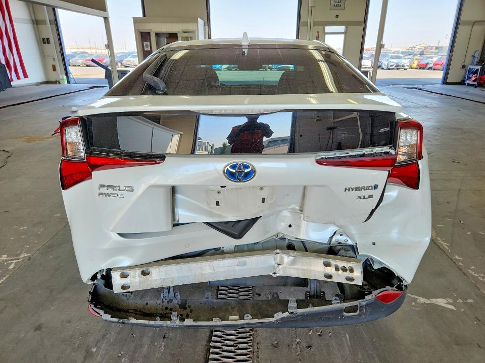 Продаж на аукціоні авто 2021 Toyota Prius, vin: JTDL9MFU7M3025650, номер лоту: 66108356