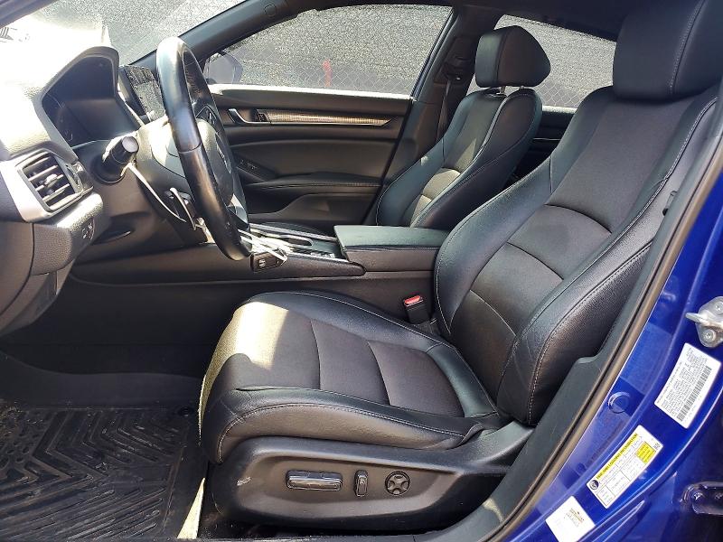 Продажа на аукционе авто 2019 Honda Accord, vin: 1HGCV1F38KA037012, номер лота: 61077856