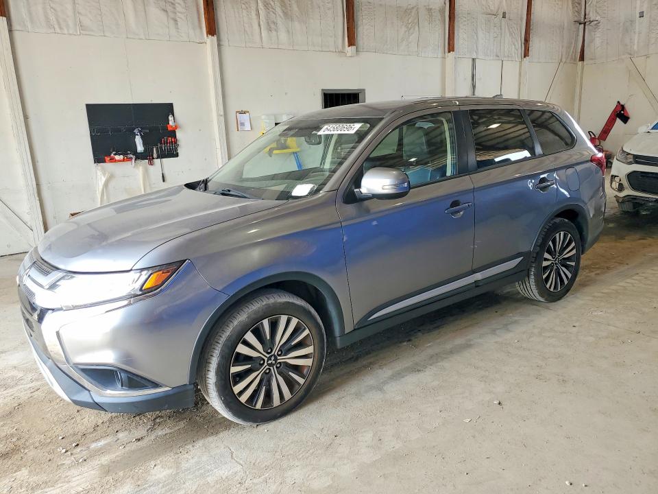 Продажа на аукционе авто 2020 Mitsubishi Outlander, vin: JA4AD3A30LZ023971, номер лота: 64580696