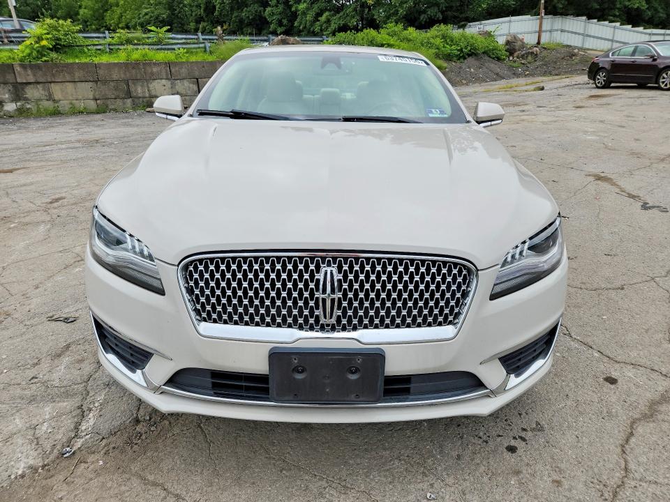 63745156 :رقم المزاد ، 3LN6L5D95KR611597 vin ، 2019 Lincoln Mkz مزاد بيع
