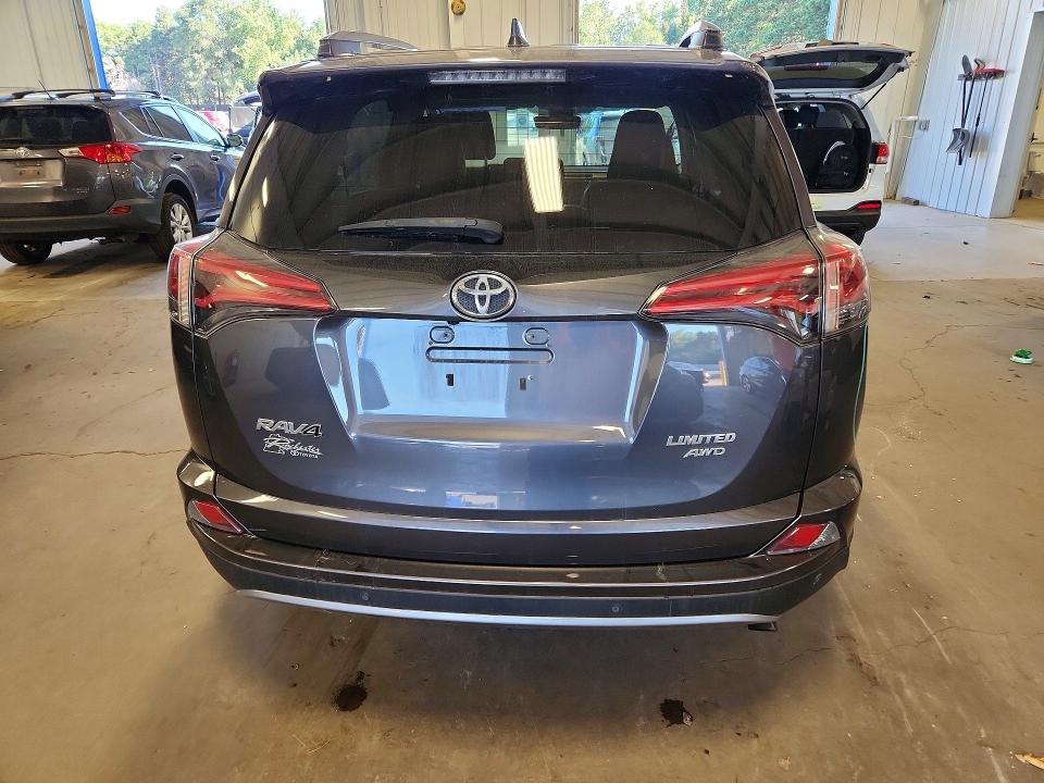 65666406 :رقم المزاد ، 2T3DFREV3HW677026 vin ، 2017 Toyota Rav4 مزاد بيع