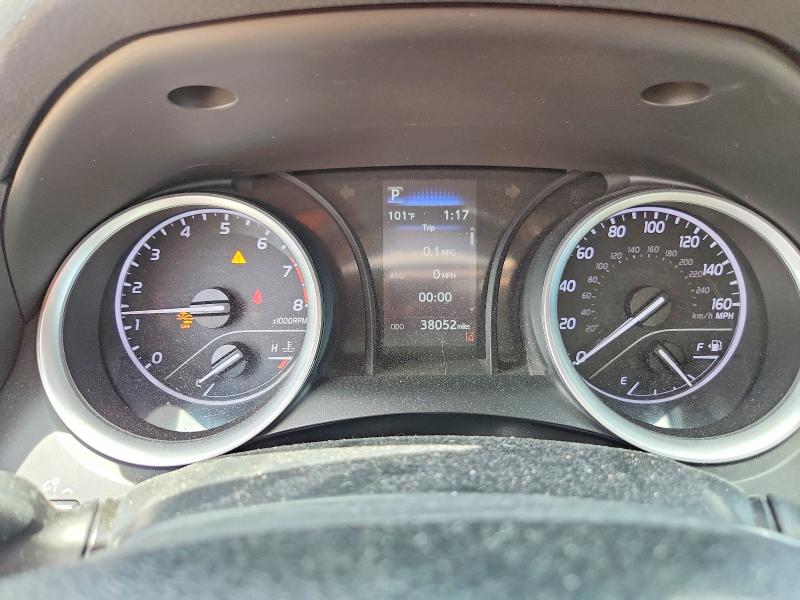 64279586 :رقم المزاد ، 4T1C11AK2NU642246 vin ، 2022 Toyota Camry مزاد بيع